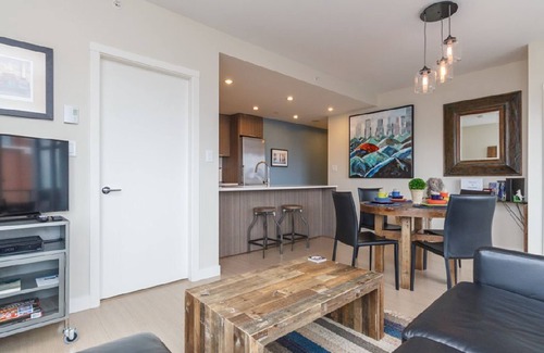 Downtown Victoria Condo | Sparkling gem and brand new condo in the heart of the city