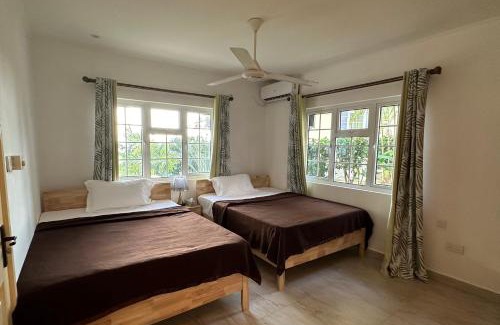 Glacis Apartment | Spas Villas La Villa