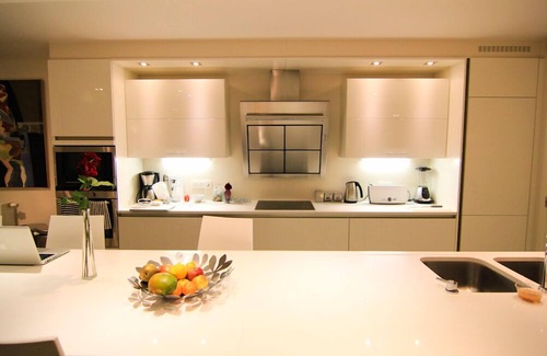 Postel Apartment | SPATIOUS LUXURIOUS TWO BEDROOMS APARTMENT+BALCONY CHATELAIN