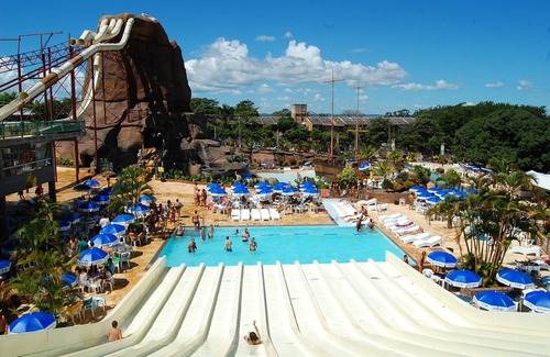 Prive das Caldas Apartment | Spazzio diRoma Hotel e Acqua Park