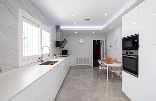 Valencina de la Concepcion Villa | Spectacular villa next to Seville-Sevillarooms