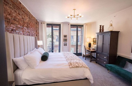 Nevada City Hotel | Speakeasy King Room (Rm 2)