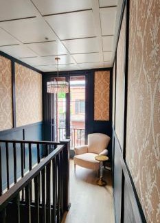 Nevada City Hotel | Speakeasy Queen Suite (Rm 3)