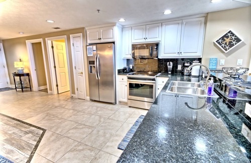 Lower Grand Lagoon Condo | Special 30%off/dy 30%off/wk Sep 13 to Oct 4-Treas Island 2 King BR Condo. Beach