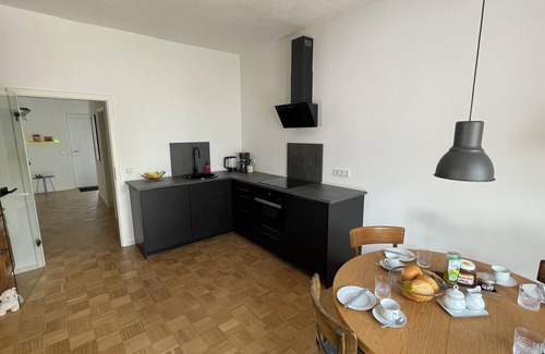 Berge Apartment | Special 90 m² vacation apartment with house bar in Berge
