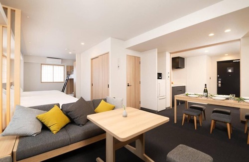 Hatchobori Apartment | Special Apartment for Large Family Near NIhombashi Kayabacho Tokyo Japan