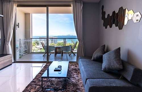 North Pattaya Condo | ⚡Special deal⚡2BR Direct SeaView⚡Luxury @ Riviera - Muang Pattaya