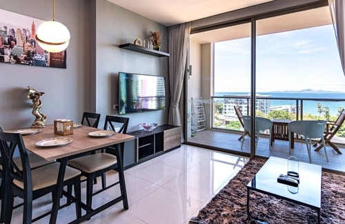 North Pattaya Condo | ⚡Special deal⚡2BR Direct SeaView⚡Luxury @ Riviera - Muang Pattaya