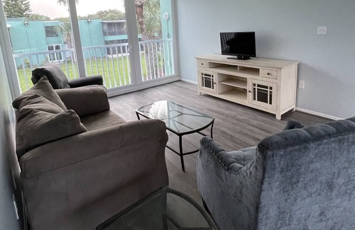 Ormond Beach Condo | Special Monthly Rate! 2 Bed, 2 Bath Newly Renovated Beach Side Condo