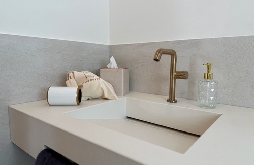 Jennersdorf House | Special nine individually designed suites and rooms, flexible breakfast