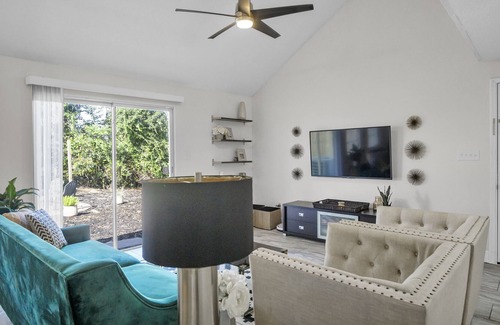 Apopka House | Special Offer: Posh Wikiwa Springs Getaway - Wedding Prep