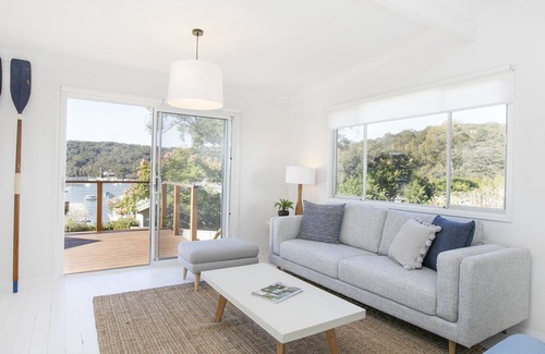 Hardys Bay House | Special rates on application for longer stays