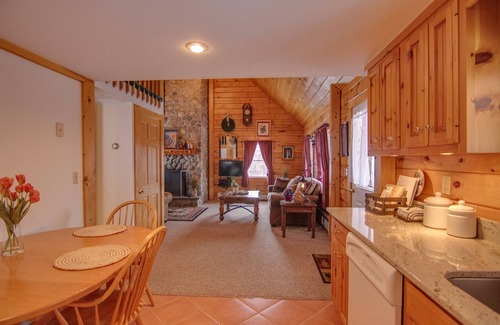 North Woodstock Cabin | Special Summer 2020 Rates For Romantic Couples