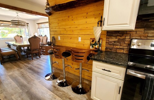 Rancho San Diego House | Special Vacation Home / Pool+ Basketball Court