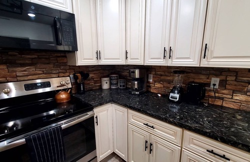 Rancho San Diego House | Special Vacation Home / Pool+ Basketball Court