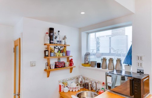 Kensington House | Specious Family Kensington 5-Bed House, Sleeps 12