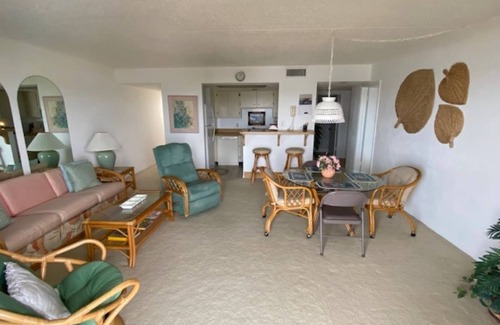Glenwood Condo | SPECTACUALR OCEAN AND POOL VIEW ORMOND BEACH FLORIDA CONDOMINIUM