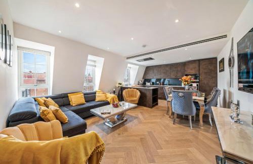 City of Westminster Apartment | Spectacular 2-Bedroom Penthouse in Marble Arch 75