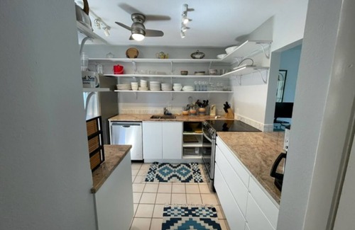 Sanibel House | Spectacular 2-bedroom townhome on Sanibel, short walk to stunning Gulf beach