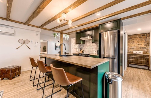 Old Quebec Apartment | Spectacular 3 Bedroom Old Quebec Penthouse