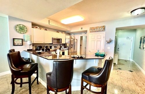 El Centro Beach Condo | Spectacular 3rd floor 2BR/2BA beach-front condo.