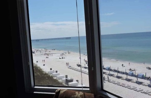 El Centro Beach Condo | Spectacular 3rd floor 2BR/2BA beach-front condo.