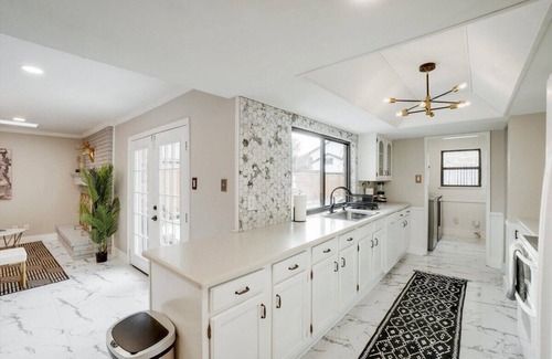 Northeast Carrollton House | Spectacular 4BR/2.5B Home with Pool and Grill