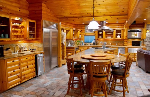 Noel House | Spectacular 5 bedroom home perched Cliff Side above Elk River in Noel, MO