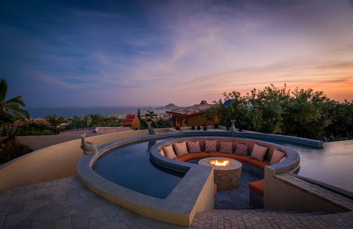 Cabo San Lucas Villa | Spectacular 7 BR Casa Entre Suenos w/WiFi, A/C, Infinity Pool, Fire Pit + More!