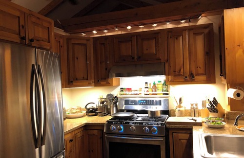 Harpswell Center House | Spectacular 8 Acre Oceanfront Property with Beautiful Sunsets