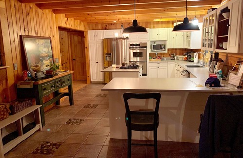 Chatham Ski Chalet | Spectacular All Seasons Retreat with Amazing Views