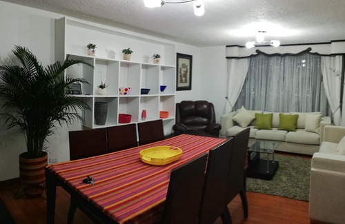 Barrios Unidos Apartment | Spectacular Apartment
