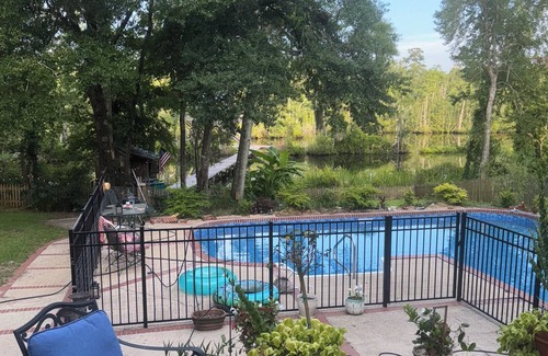 Creola Apartment | Spectacular apartment for rent on the beautiful Bayou Sara Creek in Mobile, AL