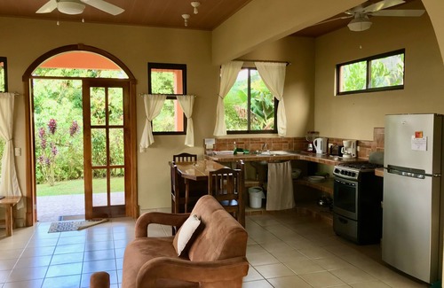 El Millon House | Spectacular Arenal Volcano and Lake Views
