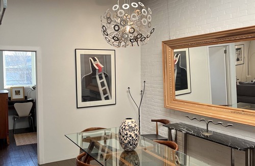 Christie Pits Apartment | Spectacular Authentic Loft.