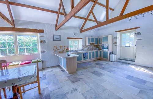 Hayscastle Cross House | Spectacular, award winning self-catering barn conversion in Pembrokeshire.