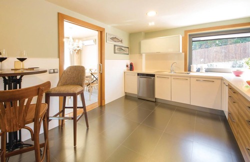 Montalvo House | Spectacular bright and spacious cottage in a beautiful and clear environment.