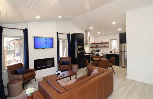 Angel Fire Cabin | Spectacular cabin in the woods, fire pit, A/C, remodeled, king bed