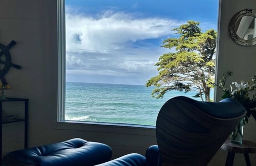 Montara House | Spectacular California Oceanfront Seaside Haven