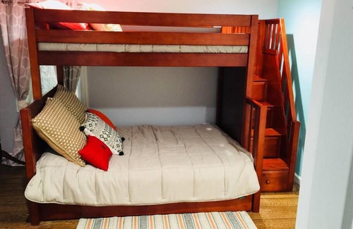 Lakeside House | Spectacular Cottage at Bantam Lake, Sleeps 12