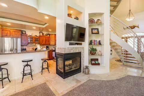 Driggs House | Spectacular Driggs Townhome with Hot Tub