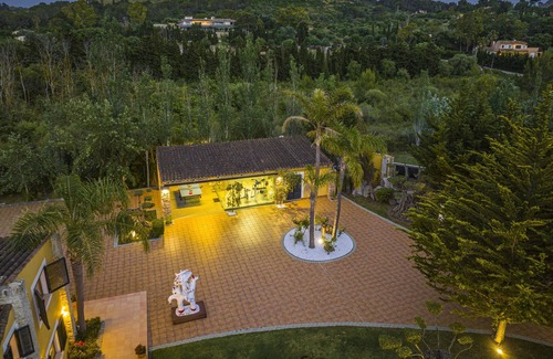 Alcudia Ski Chalet | Spectacular Estate Of 10.000 M2. Summer and Winter, climatized pool