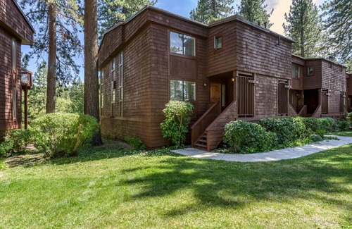 Zephyr Cove Condo | Spectacular Getaway, steps from the Lake