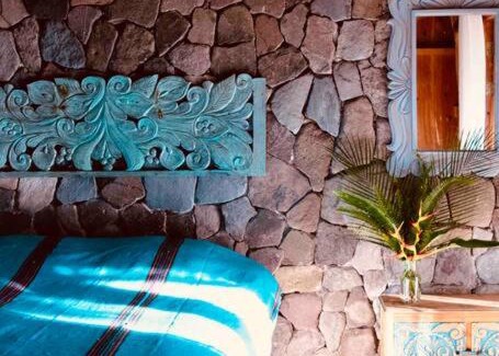 Pasajcap Villa | Spectacular Lake View Temple Retreat