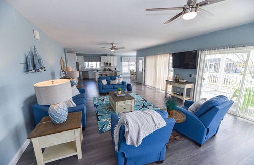 Long Neck House | Spectacular home - waterfront, private beach, pools, family fun, pet friendly
