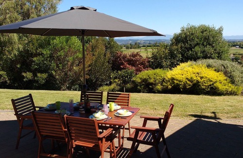 Hope House | Spectacular Hope Farm Stay