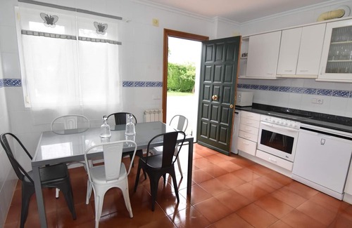 Navajeda Villa | Spectacular house with swimming pool and garden