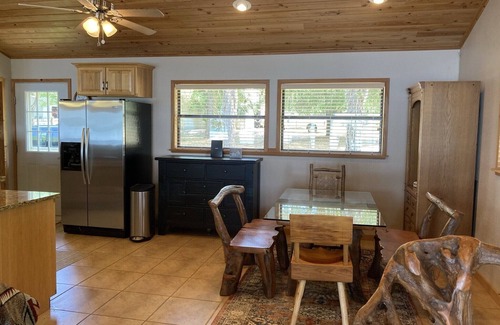 Salt Springs Cabin | Spectacular Lakefront Cabin on Lake Kerr, Visit Florida Springs Country!