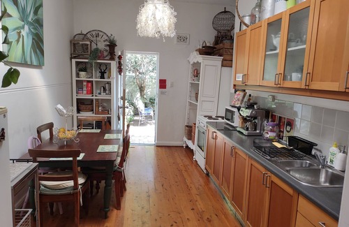 Cammeray House | Spectacular Large House with Lush Views