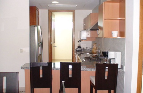 Granjas del Marques Apartment | Spectacular Luxury Apartment in Diamante ACAPULCO.